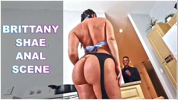 BANGBROS – Teen PAWG Brittany Shae Takes An Anal Pounding And She Looks Good Doing It