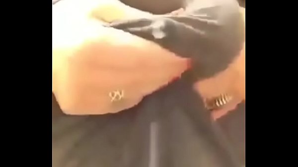 Big boob aunty milking