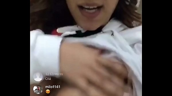 Instagram live nipple slip 2