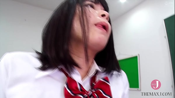 魔性のスクールガール~ド変態教師たちを性調教する巨尻痴女○生~ 丘えりな フリー1【AGAV031】